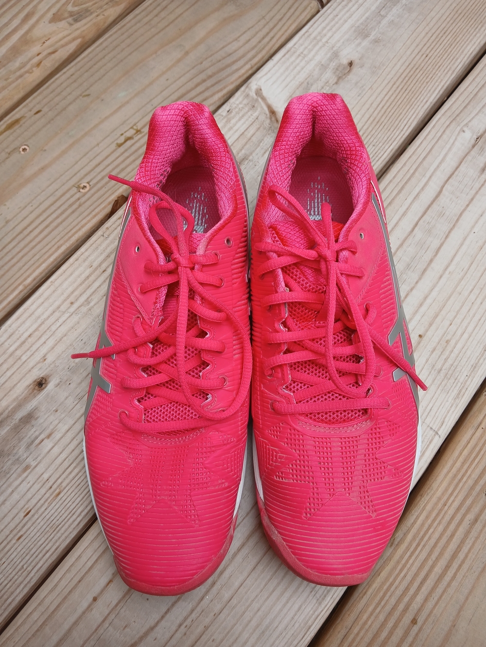 Asics Women's Neon Pink Athletic Running Shoes